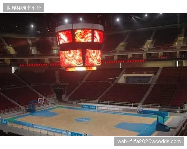 北京五棵松体育馆通过整合票务与交通App数据，成功缓解了周末赛事40%的瞬时交通压力